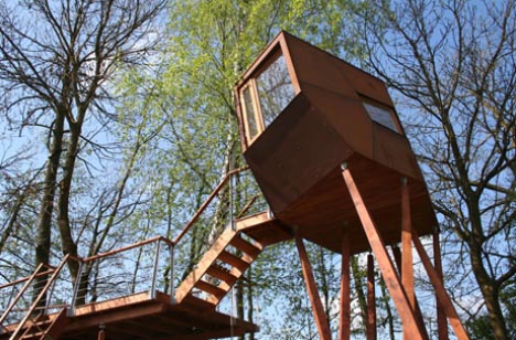  us never imagined creative tree house designs akin to those by Baumraum.