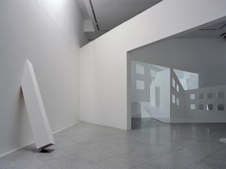 installation-room-abstract-surreal-art installation-room-abstract-surreal-art
