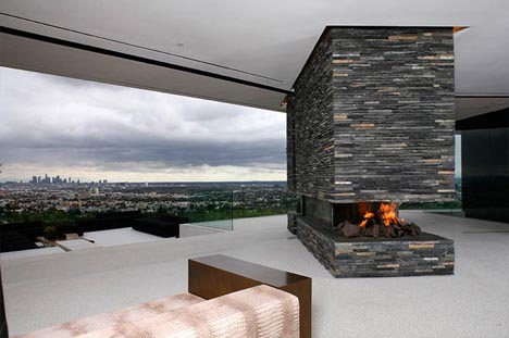 modern-house-with-a-view modern-house-with-a-view