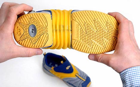 expanding-growing-shoe-design expanding-growing-shoe-design
