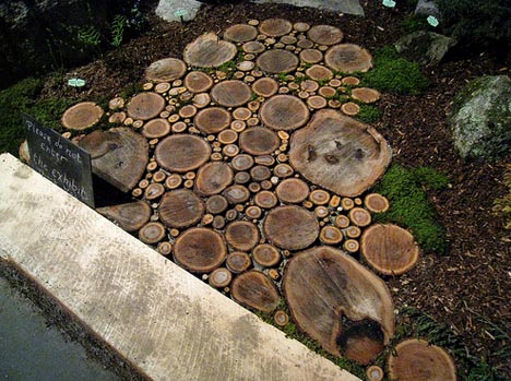  space in a garden or yard can be as simple as slicing sections of wood