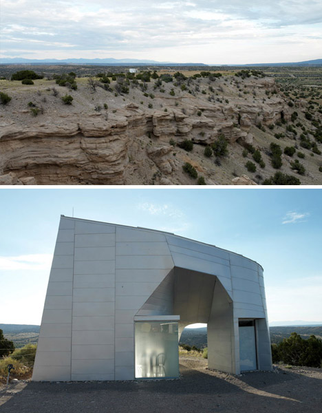 modern desert home landscape