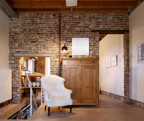 Kitchen Design Condo on Cool New Condo Hidden In Old Townhouse   Designs   Ideas On Dornob