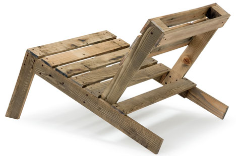 recycled wood pallet chair