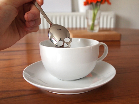 skull spoon