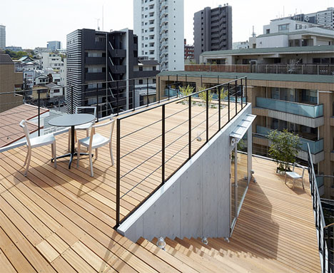 Balcony House Japan 1