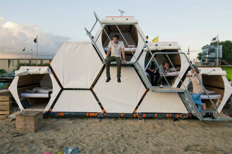honeycomb concert accommodations