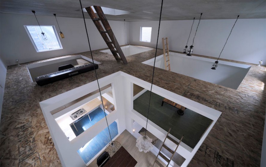 Ninja House: Open-Ceiling Layout is an Agility Course