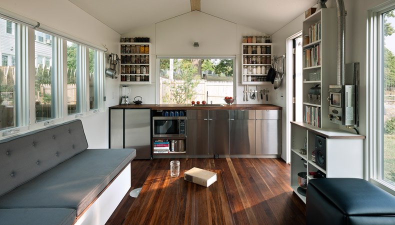 Small & Smart: Get Space-Saving Ideas From This Clever Tiny House